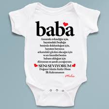 Bir baba için en etkileyici babalar günü mesajı, biricik oğlundan/kızından duyacağı herhangi bir kaç tatlı söz olacaktır. Baba Dogum Gunun Kutlu Olsun Mesajli Isimli Zibin