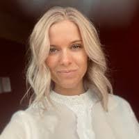 Sabrina Herzberg's Instagram, Twitter & Facebook