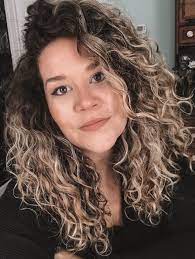 7 Hair Products I M Currently Loving For Natural Curls Hey Katie Curly Hair Styles Naturally Curly Hair Styles Natural Curls