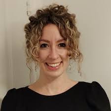 Amy Chadwick (@amyeloise85)