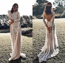 La moda anni '70 pone al centro il gusto personale e libera scelta estetica, sia degli uomini che delle donne: Presente Pronuncia Gelatina Abiti Da Sposa Hippie Colorazione Ciclo Continuo Confrontare