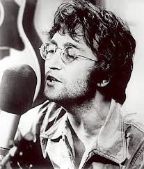 John lennon and yoko ono filmed a video to promote his new album, double fantasy, in the city of new york, november 26, 1980. John Lennon 1980 The Pop History Dig