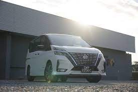 It is available in 4 colors, 1 variants, 1 engine, and 1 transmissions latest update: 2019 Nissan Serena E Power Review Wheel To Power Carbuyer Com Sg