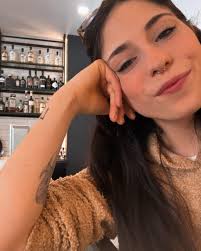 Maria Aries Ferraro 🪷🌶️ (@_cioffamee) • Threads, Say more