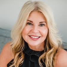 Winnipeg Real Estate Agent: Debra Ann Kaminsky, RE/MAX Associates