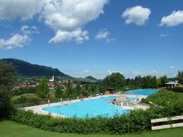 Schwimmbad Mit Panorama Das Alpenbad Pfronten Tief Im Allgau
