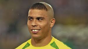 Ronaldo was born on september 22, 1976 in rio de janeiro, rio de janeiro, brazil as ronaldo luis nazário de lima. Create Meme Nibbler Nibbler Ronaldo Luis Nazario De Lima Alper Ronaldo Pictures Meme Arsenal Com