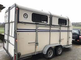 Van Fautras Maxivan 5500 4 Places Van Chevaux Roue Jockey Vans