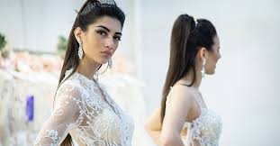 Visualizza altre idee su abiti da sposa, sposa, abiti. Si Sposaitalia Gli Abiti Da Sposa 2020 Wedding Planner Puglia