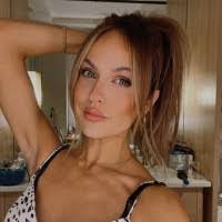 Shelby Berry's Instagram, Twitter & Facebook