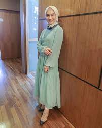 Hijau mint dan pink pucat. 10 Ootd Hijab Dengan Warna Mint Green Fresh Banget