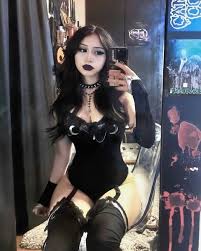 Mia Rose (Instagram) - Free nude pics, galleries & more at Babepedia