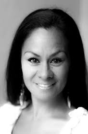 Natalie Bowie's Instagram, Twitter & Facebook