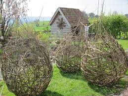 Giant Nest Sculpture Willow Garden Garden Projects Garden