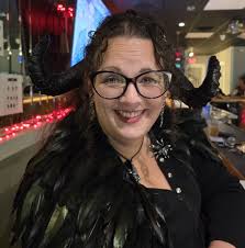 How to deal with customers who expect IT support for AOL email issues?