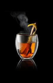 The Hennessy Honey Otkrojte Dlya Sebya Francuzskij Konyak I Luchshie V Mire Konyaki Posetite Oficialnyj Sajt Hennes Hennessy Mixed Drinks French Cognac Hennessy