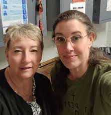 Vickie Maxey's Instagram, Twitter & Facebook