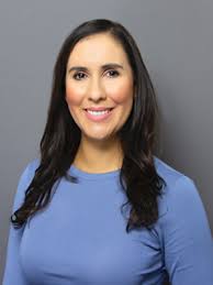 Karla Bennett's Instagram, Twitter & Facebook