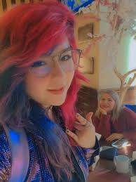 Divirtiéndome con mi mamá en Galerías Hipódromo