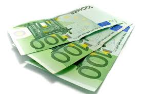 C'était l'objectif affiché par la bce au moment de lancer le. Nouveaux Billets De 100 Et 200 Euros Des Petits Changements A Noter