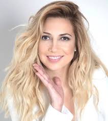 Listen to fabiola yanez | soundcloud is an audio platform that lets you listen to what you love and share the sounds you create. Fabiola Yanez Primera Dama Fabiola1dama Twitter