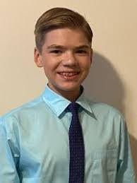 Ethan Windsor's Instagram, Twitter & Facebook