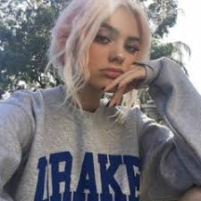 Stream Amanda Fontes Araújo music