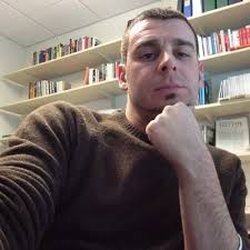 Chris Toth (@dr_toth)