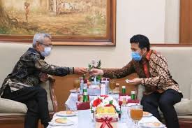 Bagus dehumidifier (anti lembab/serap air) memiliki kekuatan yang istimewa untuk melawan sumber lembab dengan cepat. Pemprov Jatim Bahas Potensi Kerja Sama Kereta Gantung Dengan Kolombia Suara Surabaya