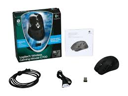 The logitech g700 is the best mouse ever designed by logitech. Logitech G700 Black Rf Wireless Laser Gaming Mouse Newegg Com