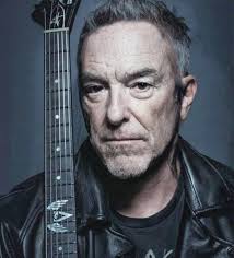 For all the Cliff Burton obsessed fans...