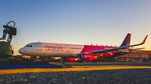 Se pot achiziționa maximum trei online, pe wizzair.com sau prin centrul telefonic, iar restul pot fi achiziționate la aeroport. Wizz Air Aduce ModificÄri Politicii De Bagaje Din Nou