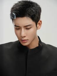 Say Hi to our captain Fu Yun Lan 🛩 First set of official photos of《Forced  landing in my heart》is here!💚😍 《迫降在我心》剧照来啦! 20231007 WEIBO UPDATE