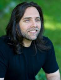 Qui est le gourou de la secte NXIVM (Nexium), Keith Raniere ?