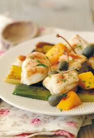 Recette Lotte Rotie A La Mangue Sur Lit De Poireaux Pour 2 Personnes Grand Frais Recette Lotte Recettes De Cuisine Recette Tajine