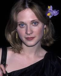 To all my fellow natural brunettes: did you also have a blonde phase?? Is  this universal???