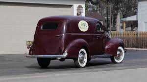 1940 lasalle 4dr sedan with ohv cadillac v8 1940 Ford Deluxe Sedan Delivery F235 Indy 2015