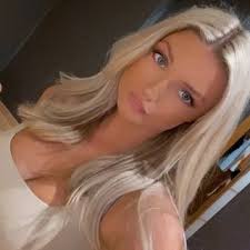 Email Address of @han_rose__ Instagram Influencer Profile