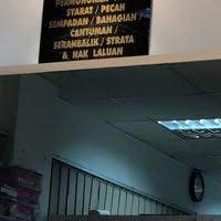 Tuan haji abdullah bin hashim, sdk., amk., bck. Pejabat Tanah Dan Daerah Kuantan Bandar Indera Mahkota
