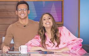 Sublime bébé chihuahua de couleur chocolat, poils longs déjà très fournis, élevé en famille , les parents sont visibles sur place. Joe Swash Gushes About Being A Father Figure To Stacey Solomon S Sons But Admits It S Tricky Aktuelle Boulevard Nachrichten Und Fotogalerien Zu Stars Sternchen
