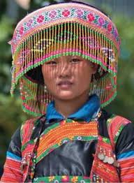 Nét đẹp nữ phục Dao ở Trung Minh