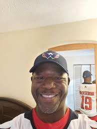 I'm just getting more comfortable every day, feeling more like myself and  starting to realize that I can do more and more each game to help this team  win." Mike Vogel chats