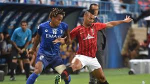 رفض اللاعب الدولي الإماراتي عمر عبدالرحمن عموري، لاعب الهلال السعودي السابق والجزيرة الإماراتي الحالي، الاحتفال بهدفه الذي سجله في مرمى فريق السابق العين. Ø£Ø¨Ø·Ø§Ù„ Ø¢Ø³ÙŠØ§ ÙŠØ³ØªØ¹ÙŠØ¯ Ø°ÙƒØ±Ù‰ ÙÙˆØ² Ø§Ù„Ù‡Ù„Ø§Ù„ ÙÙŠ Ù†Ù‡Ø§Ø¦ÙŠ 2019 ØµØ­ÙŠÙØ© Ø§Ù„Ù…ÙˆØ§Ø·Ù† Ø§Ù„Ø¥Ù„ÙƒØªØ±ÙˆÙ†ÙŠØ©