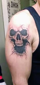 It scabbed up really heavy 2 days after which i expected. Cracked Skull Tattoo By Darthnecc On Deviantart