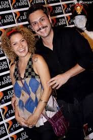 Além de assistirem o filme et, fabiula nascimento e emilio dantas viram extraterrestres durante a quarentena será. Fabiula E Alexandre Nero Foram Casados Por 10 Anos E Terminaram O Relacionamento Em 2011 Purepeople