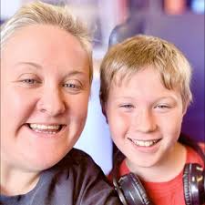 Hi I'm Alfie , I'm 12. Here's a video of me singing tones and I , dance  monkey . Hope you enjoy