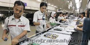 Taiwan sebelumnya adalah salah satu bagian dari republik tiongkok dan sekarang sudah berdiri sebagai negara merdeka. Gaji Tki Tkw Taiwan 2021 Sektor Pabrik Dan Rumah Tangga Serta Potongan Yang Dikenakan