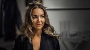 Stala se boudikou, britskou válečnicí a královnou z 1. Lucie Vondrackova Ma Noveho Muza Je Nim Foto