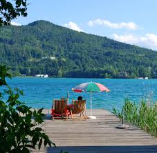 Kärnten ist so wunderbar und so vielseitig. Urlaub Mit Eigenem Badestrand Appartements Haus Elisabeth Ferienwohnungen Am Worthersee