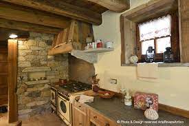 Arte Rovere Antico Photo By Duilio Beltramone For Sgsm It Casa Pietra Piemonte Valle D Aosta Italy Arredamento Chalet Baite Arredamento D Interni